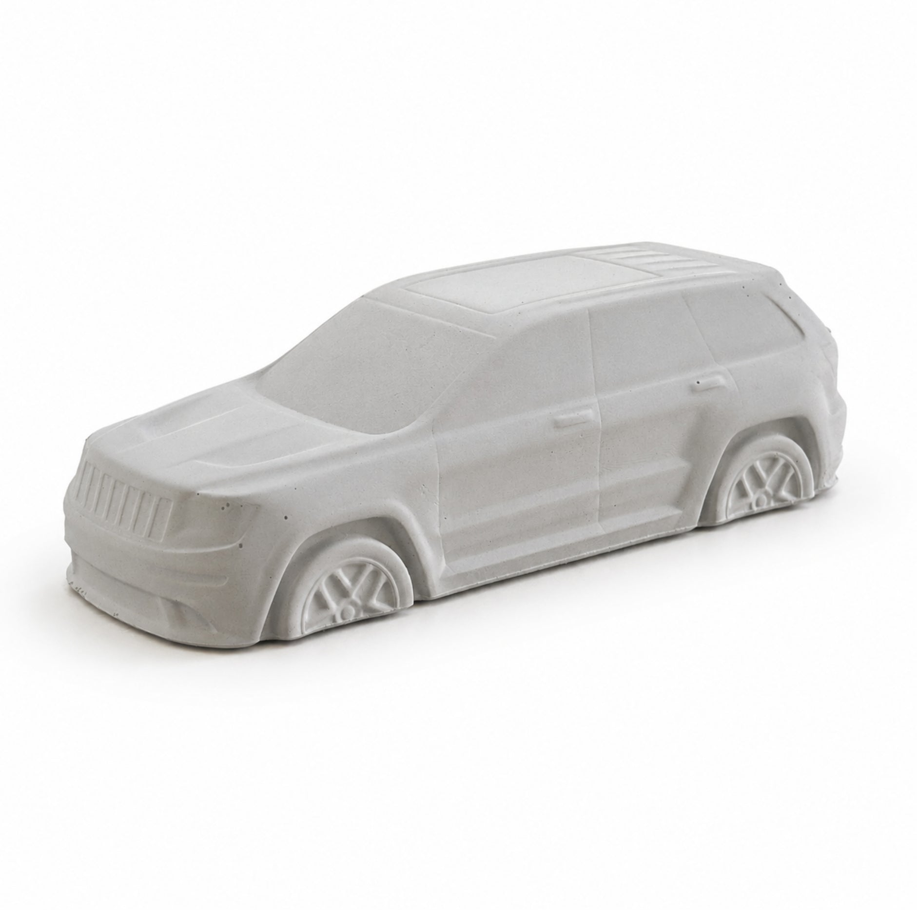 Jeep Grand Cherokee SRT angled view