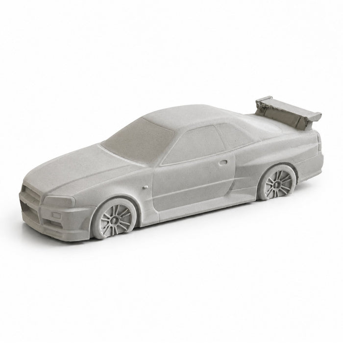 Nissan Skyline R34 angled view